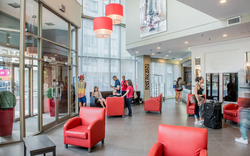 Chrome Centre-ville Hotel