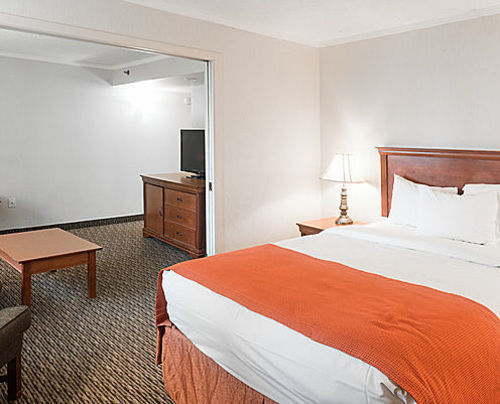 Chrome Centre-ville Hotel Montreal